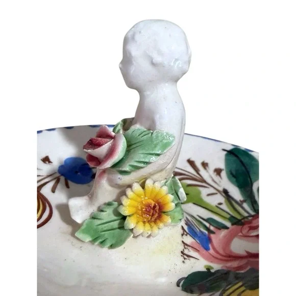 Vintage Italy Hand painted Ceramic Ring Dish Capodimonte Style Cherub Floral Sca - Picture 4 of 8